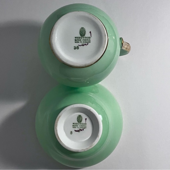Vintage WEDGWOOD APRIL GREEN Cream & Sugar Set / 1950s ENGLISH BONE CHINA / Rare - Picture 4 of 16